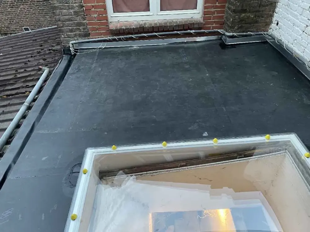 couverture-toiture-epdm-resistante.jpg