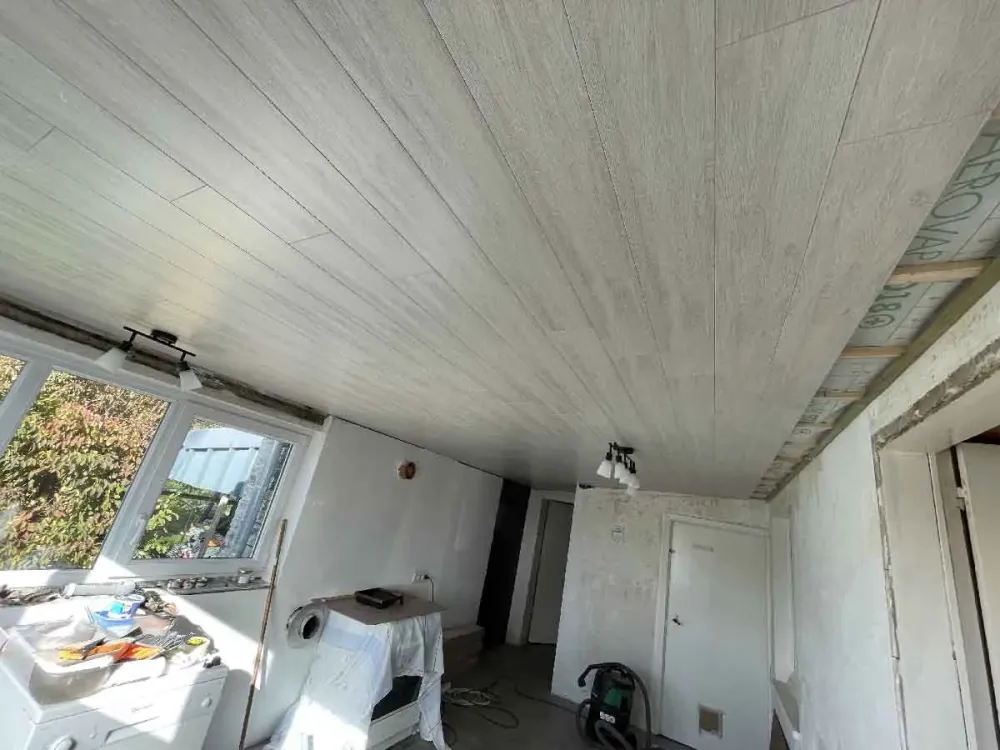 structure-charpente-bois-sur-mesure.jpg